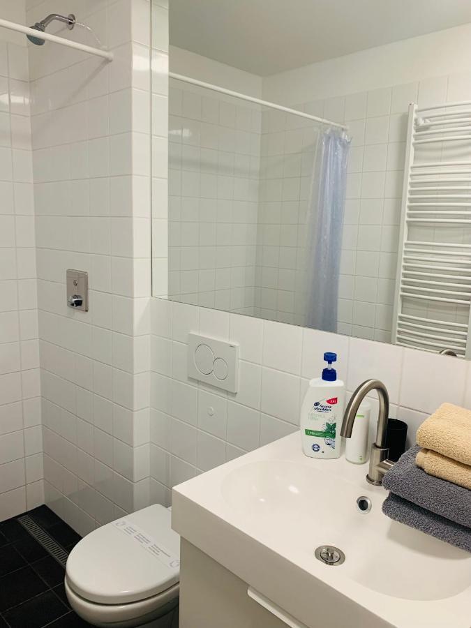 Cozy Friendly Place With Free Parking Prague Ngoại thất bức ảnh