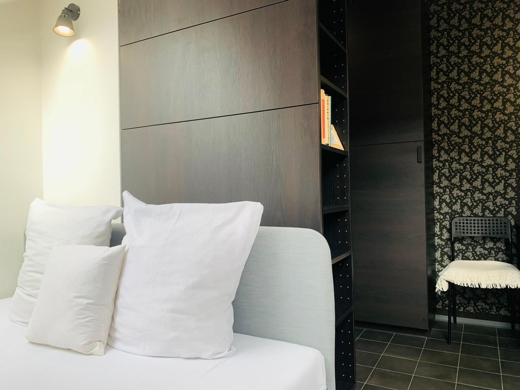 Cozy Friendly Place With Free Parking Prague Ngoại thất bức ảnh